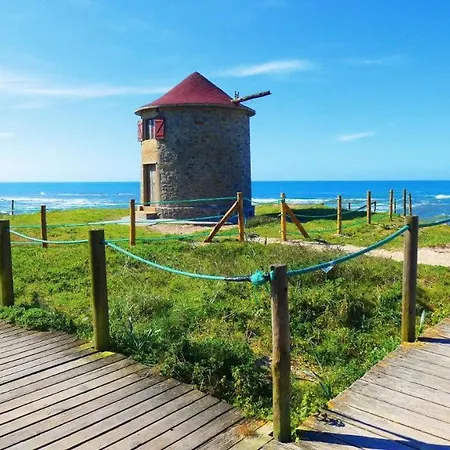 Apartamento T2 Praia Piscina E Wi-fi